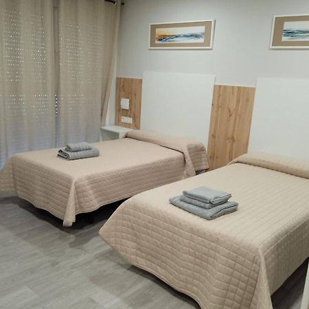 Hostal La Morenica Villena Buitenkant foto